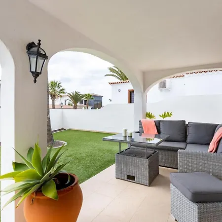 ヴィラ Casa Bransford, Excellent, Sunny House With Private Heated Pool