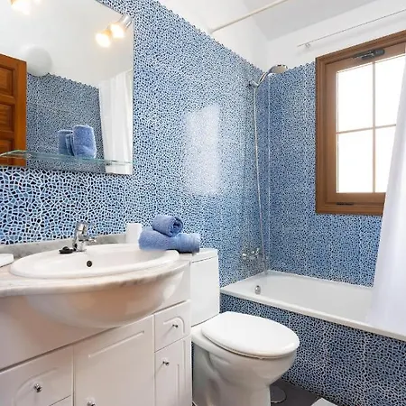 Casa Bransford, Excellent, Sunny House With Private Heated Pool * San Miguel de Abona