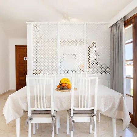 ヴィラ Casa Bransford, Excellent, Sunny House With Private Heated Pool サンミゲル・デ・アボナ