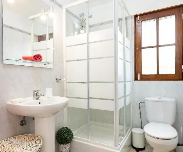 Casa Bransford, Excellent, Sunny House With Private Heated Pool Villa San Miguel de Abona