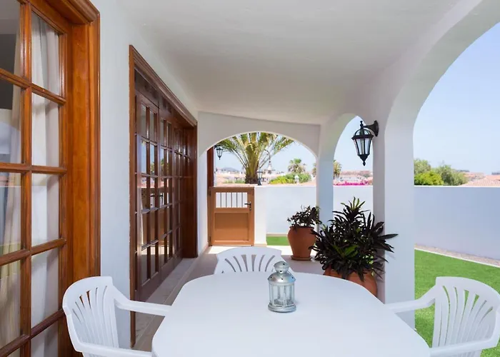 Villa Casa Bransford, Excellent, Sunny House With Private Heated Pool *