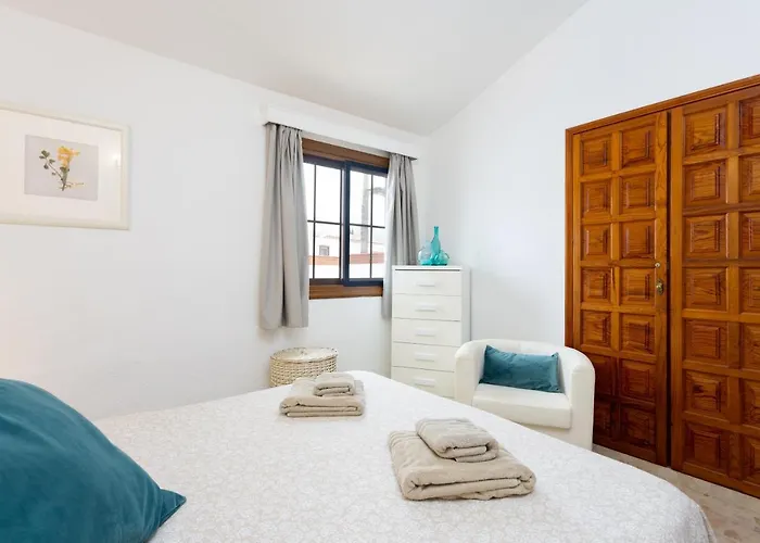 Casa Bransford, Excellent, Sunny House With Private Heated Pool Villa