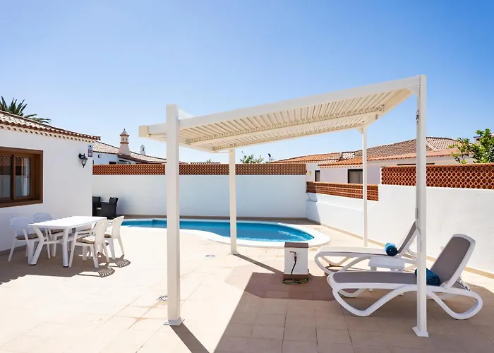 Villa Casa Bransford, Excellent, Sunny House With Private Heated Pool *