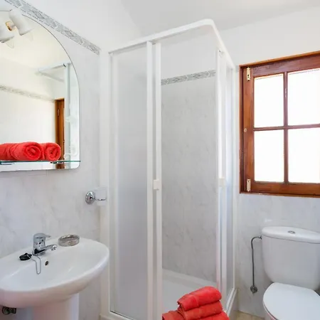 Casa Bransford, Excellent, Sunny House With Private Heated Pool Βίλα