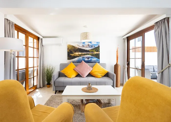 Casa Bransford, Excellent, Sunny House With Private Heated Pool Villa